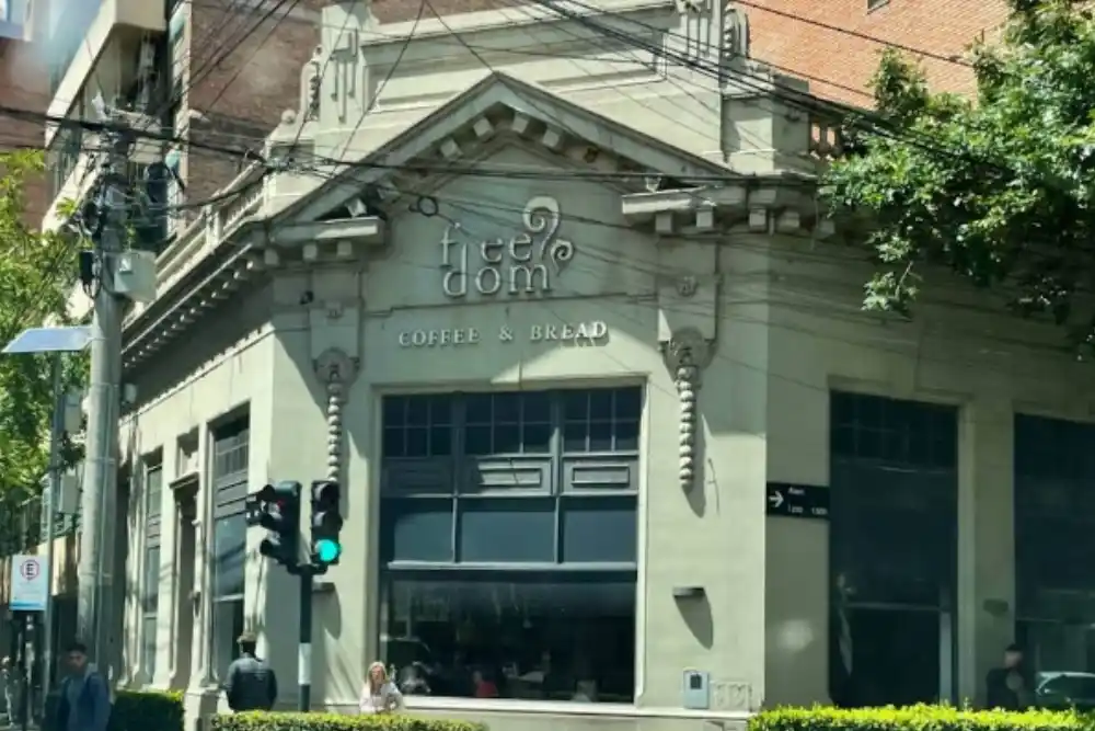 Bar de barrio Martin.