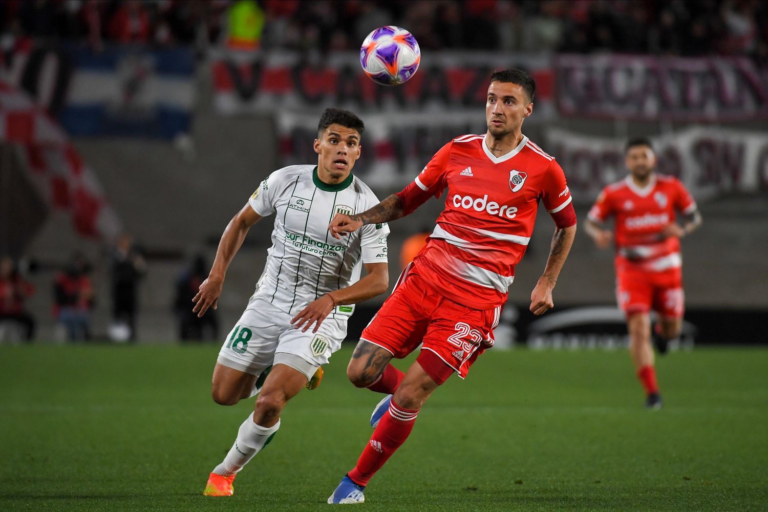 En Núñez, ante Banfield, otro duro golpe para River