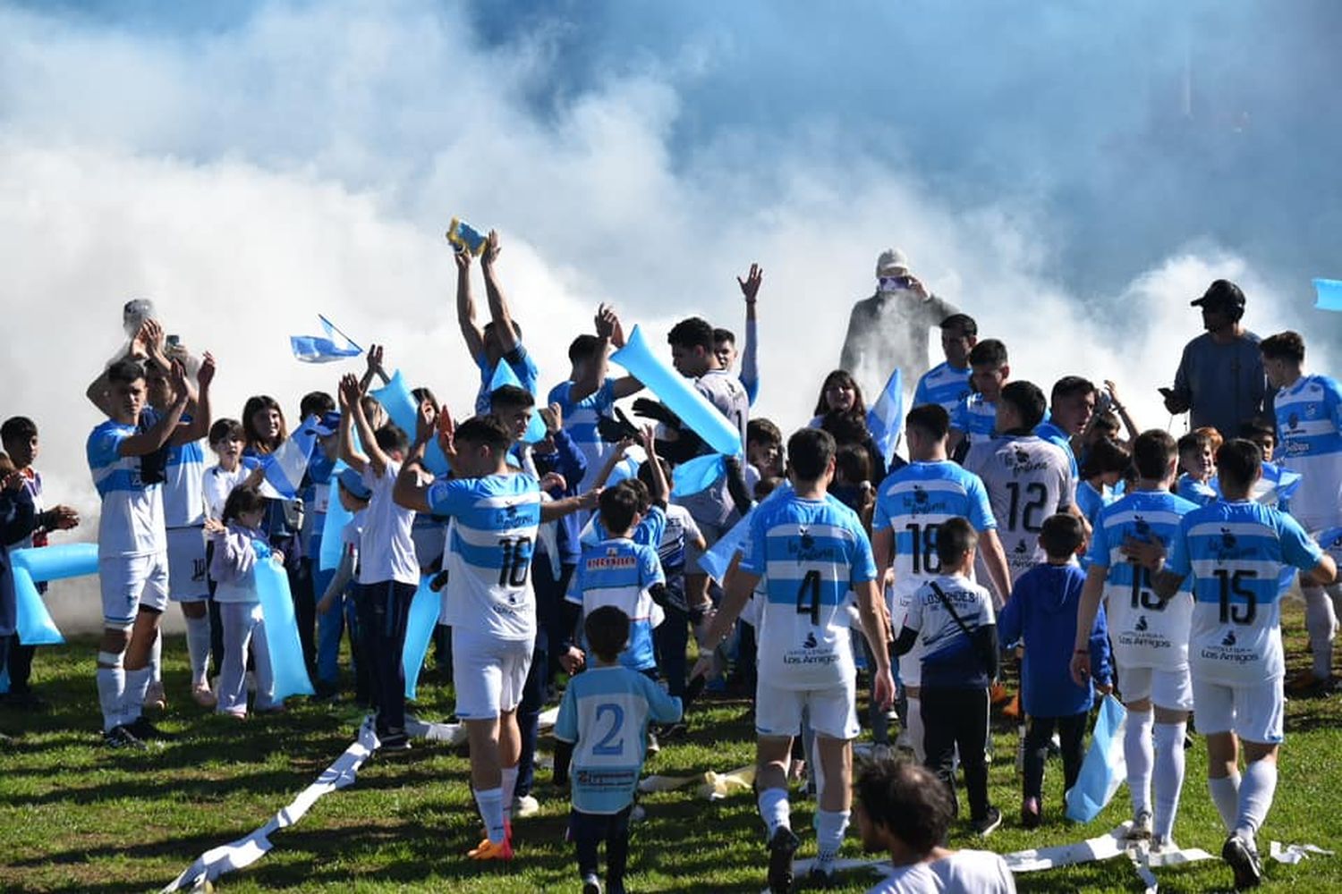 El Lanudo gritó campeón. Foto: Tati Oriolo