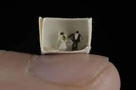 Las Pulgas que se casaron vestidas de boda