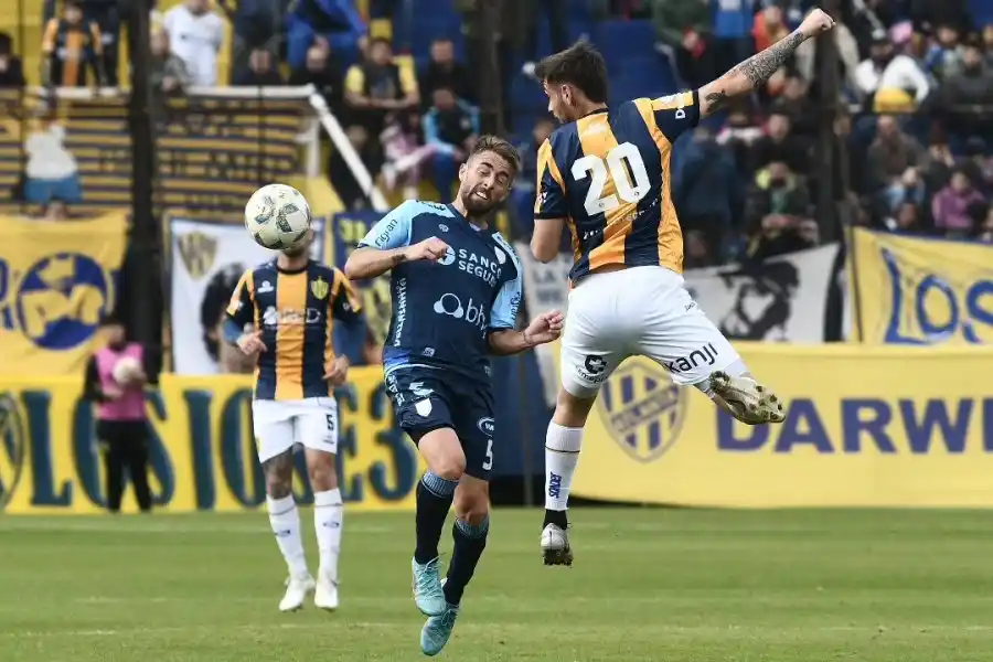 Atlético se esforzó, pero no pudo ante Atlanta: cayó 2 a 0