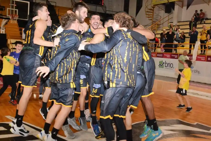 Agónica victoria de Libertad en Sunchales