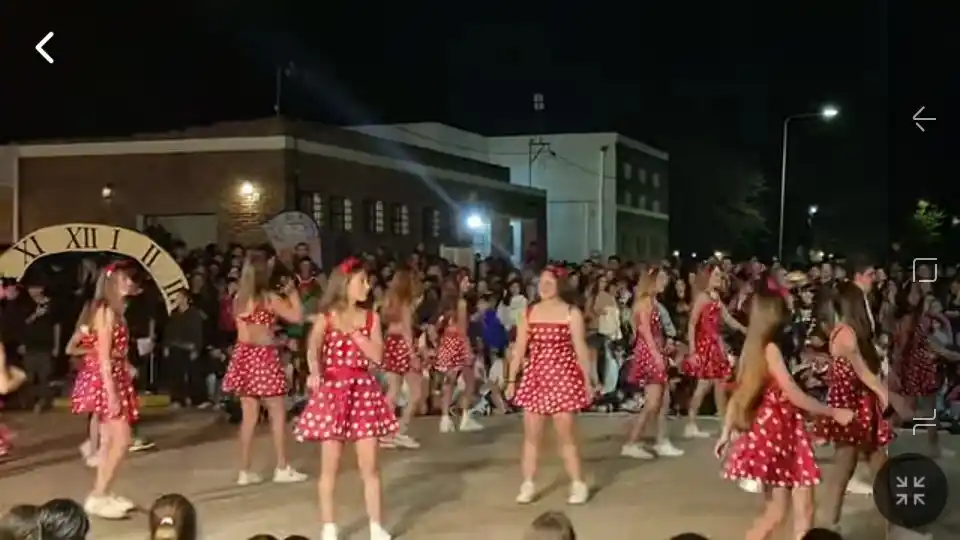 General Galarza celebró la apertura de la 50ª Semana del Estudiante con el tradicional desfile de antorchas