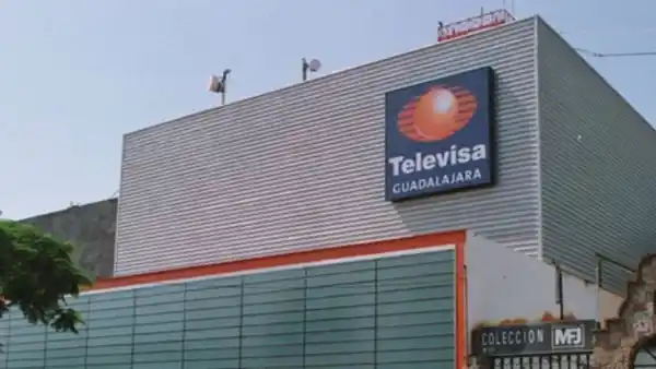 Narcos mexicanos dejaron dos cabezas humanas frente Televisa