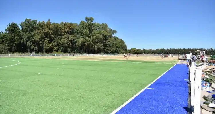 La nueva cancha de hockey del Náutico tiene fecha de inauguración