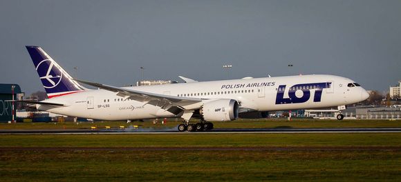 Los Boeing 787 de LOT recibirán una importante modernización