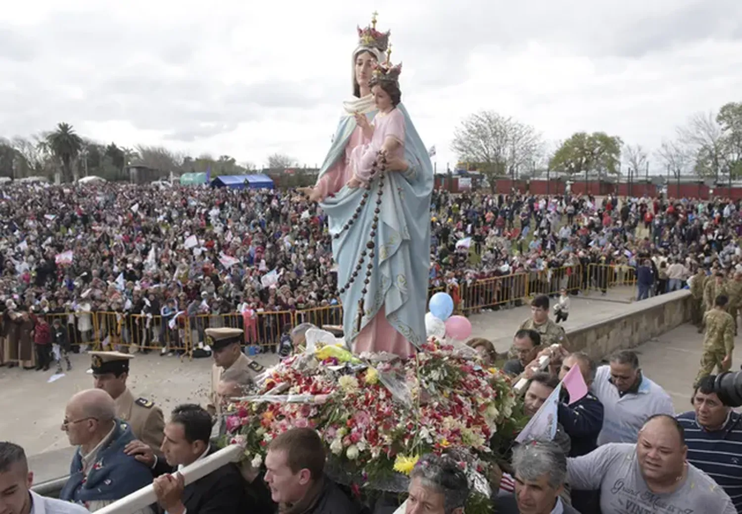 La Virgen del Rosario de San Nicolás se convirtió en un símbolo de fe y esperanza para numerosos creyentes.