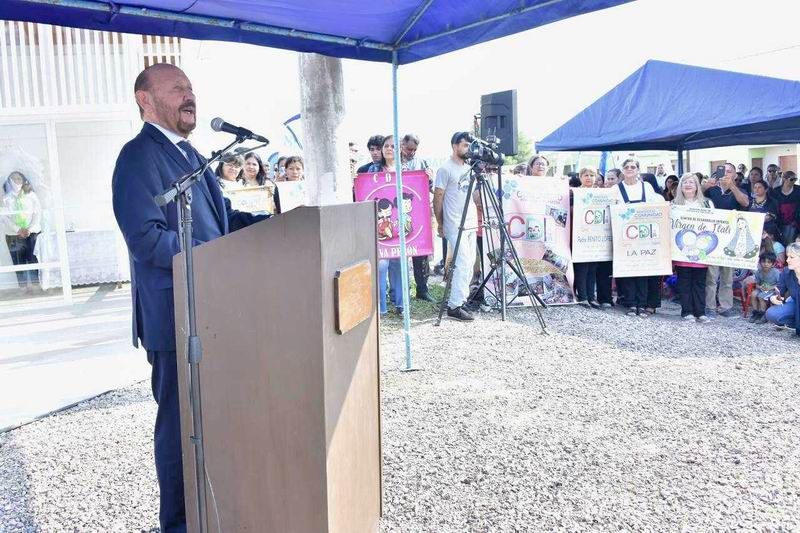 “El peronismo busca proteger y liberar al 
hombre; por eso somos la tercera posición”