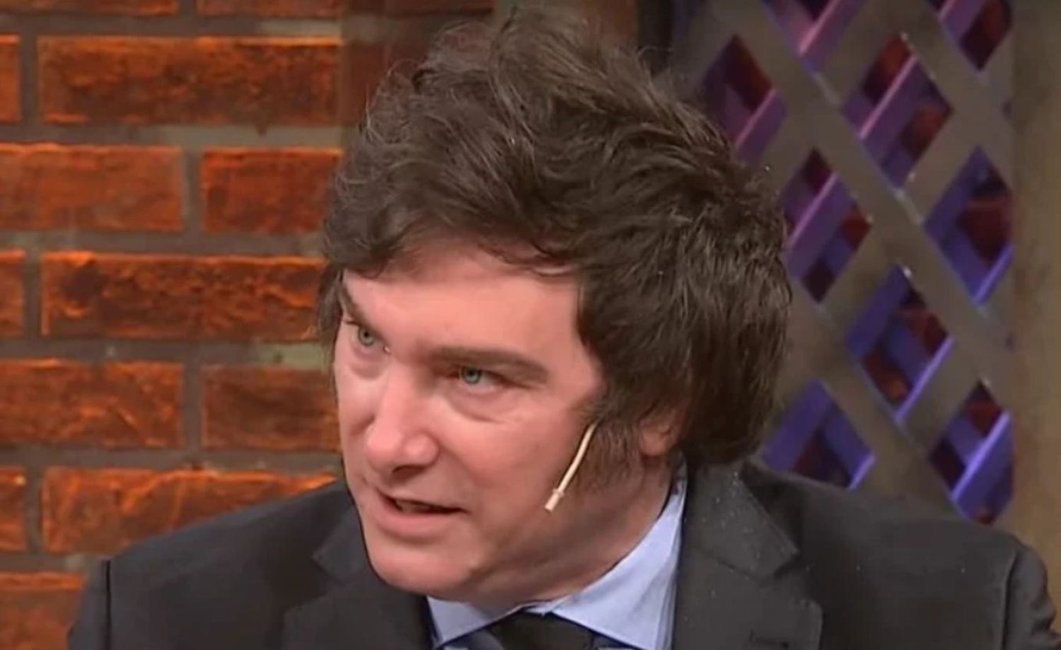 Milei le contestó a Navarro: "Que tenga cuidado porque quizás los dejo terceros y entro yo en el ballotage"