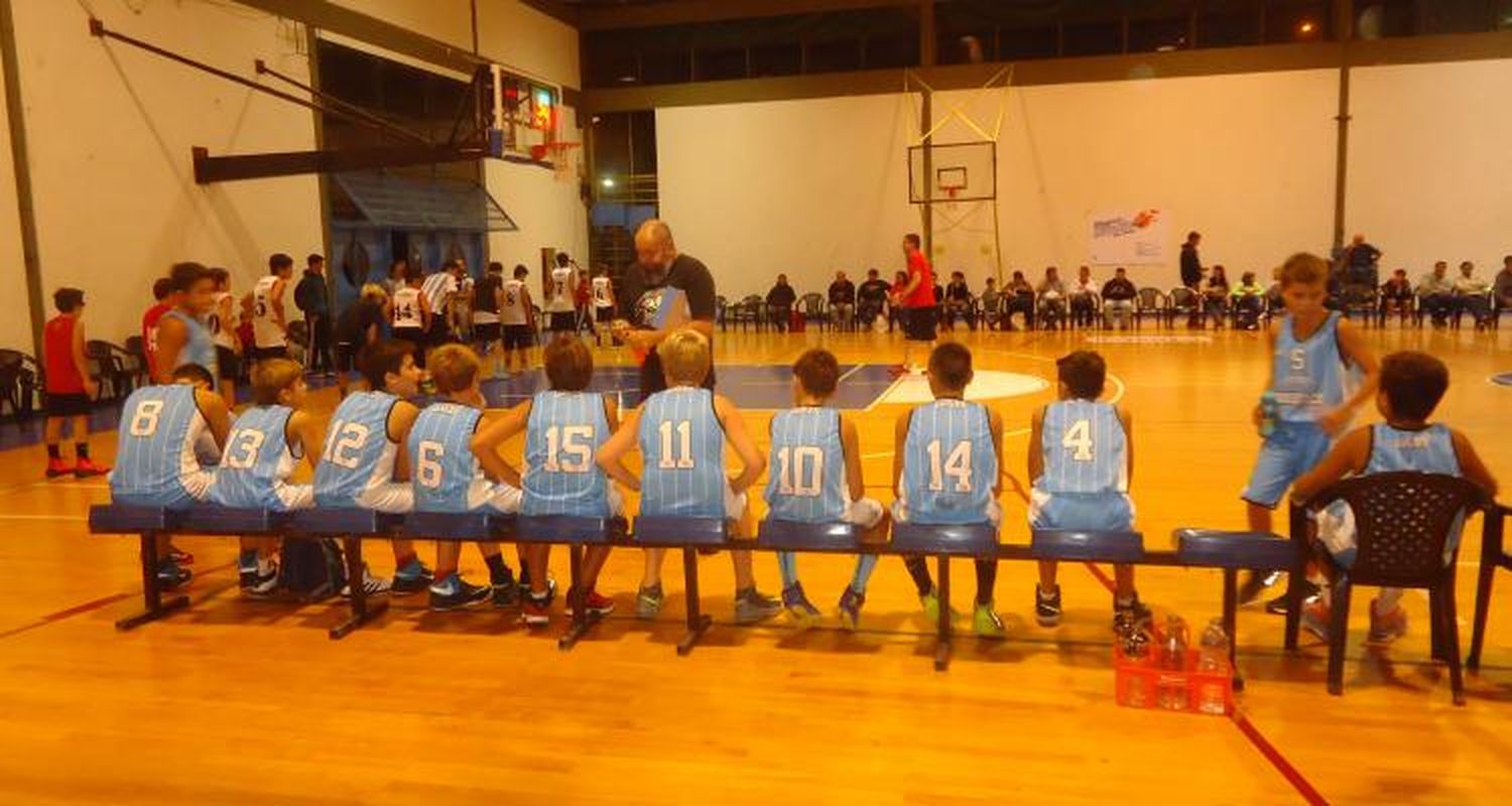 Náutico perdió con Derqui y se aleja del Provincial U13