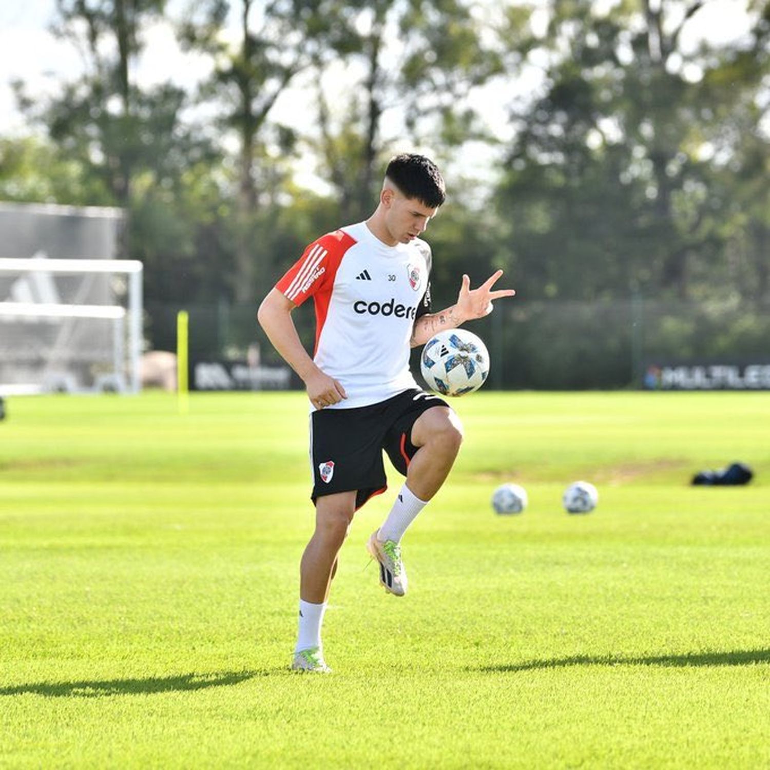 Mastantuono, una de las joyas de River.