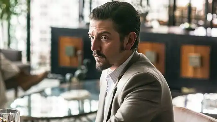 Diego Luna encarna al capo de un cartel en «Narcos»