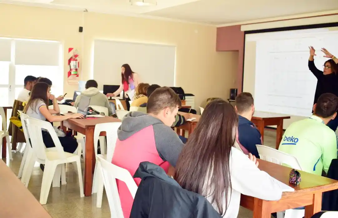 Actividad. Abrieron inscripciones para cursos y una licenciatura
