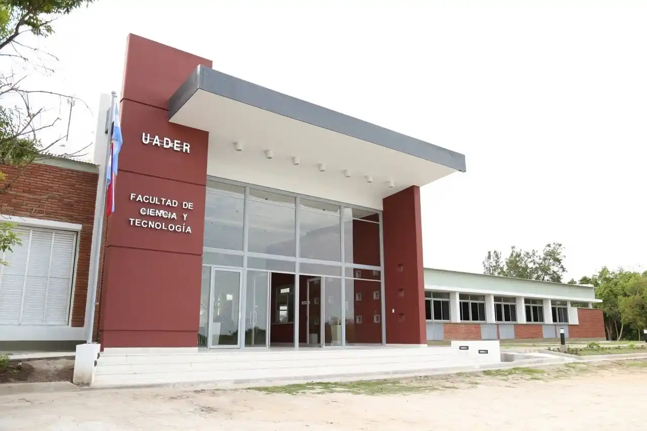 Facultad de Ciencia y Tecnología