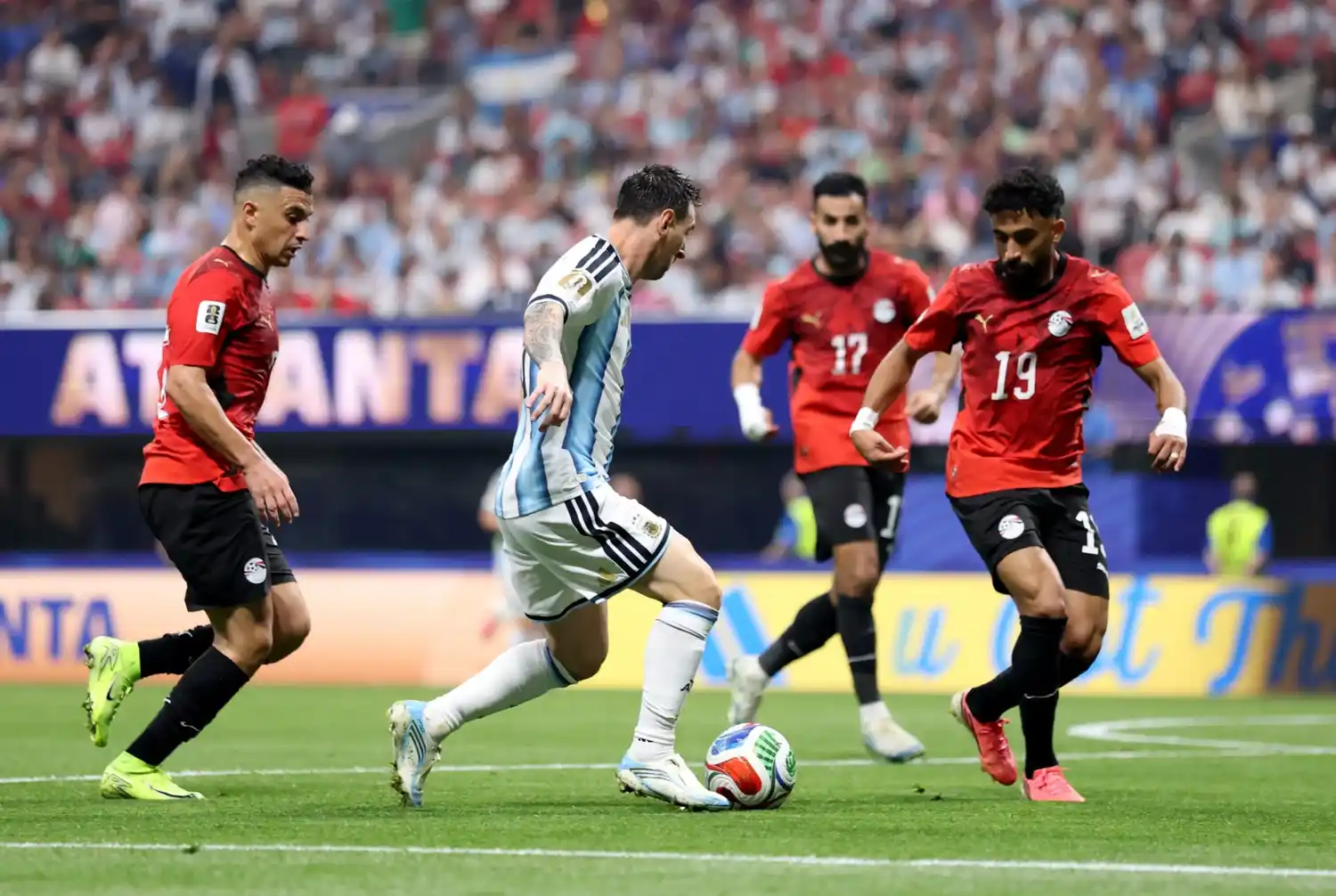 Remontada histórica: Argentina venció 3-2 a Egipto y se metió en los cuartos de final