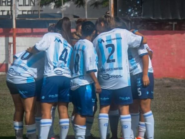 La Crema visita el domingo al Dep.Morón a las 15 hs..Foto: AR