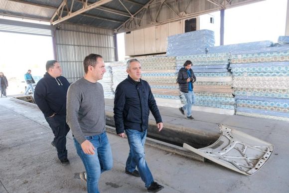 Tras el temporal, Larroque recorrió Campana y aseguró: “Vamos a acompañar todo lo que sea necesario”