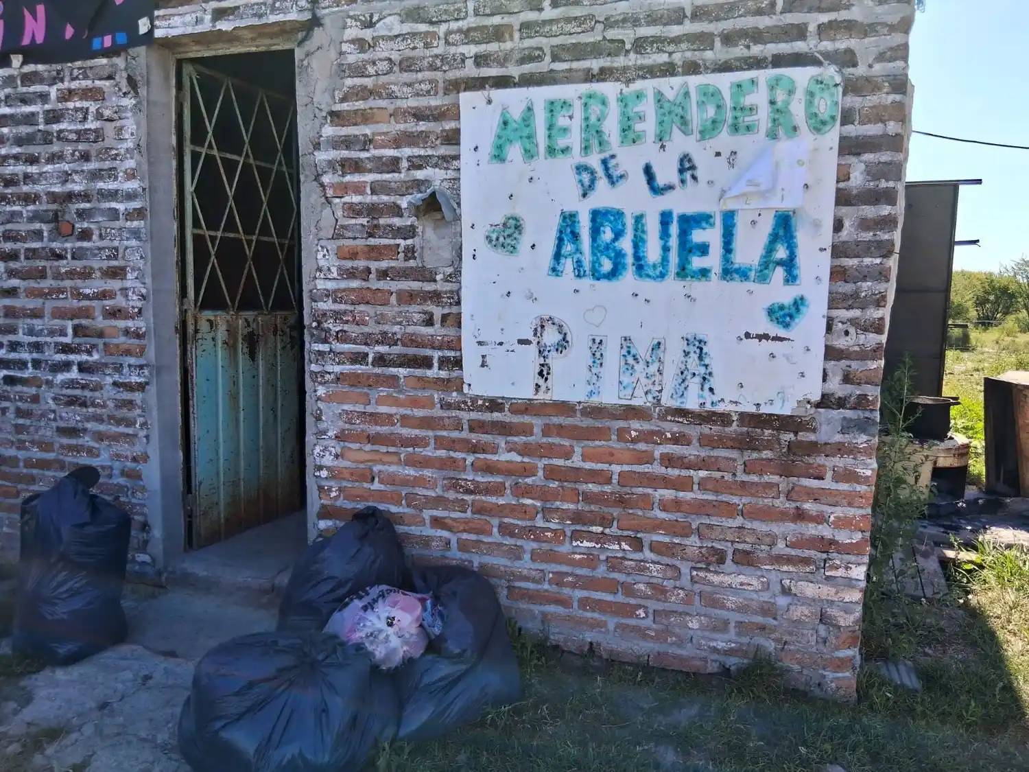 El grupo solidario “Entre todos podemos lograrlo” concretó nuevas acciones de ayuda