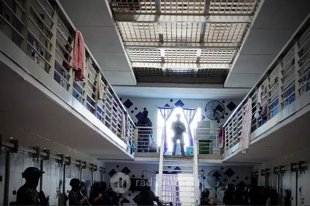 carcel santa fe interior - 2