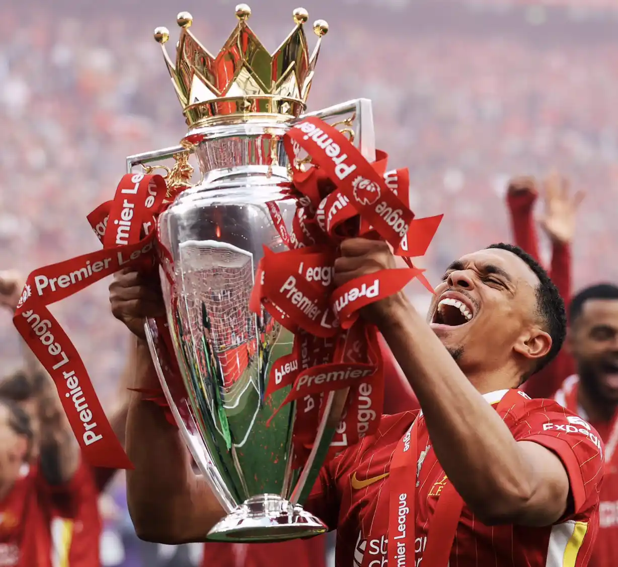 Real Madrid confirma el fichaje de la exestrella Liverpool Trent Alexander-Arnold