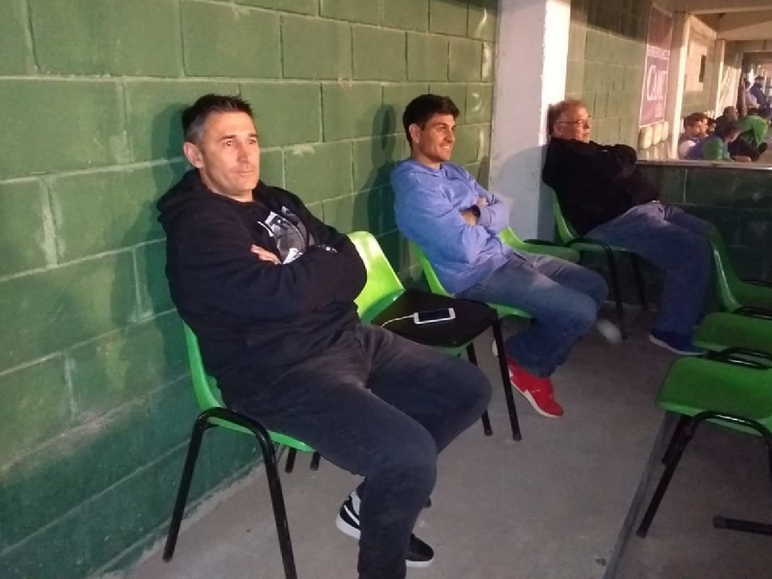 Asume en un duro momento