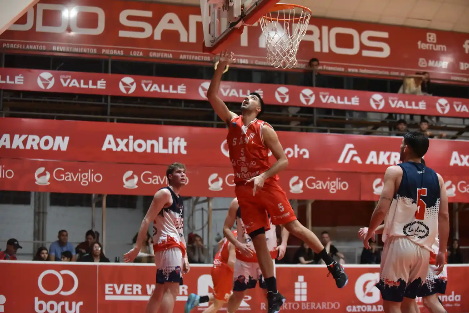 "Sani" avanzó a la siguiente ronda.