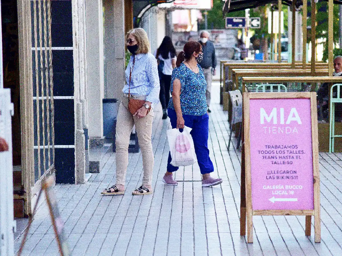 Cómo funcionarán los locales comerciales este 24 de marzo 