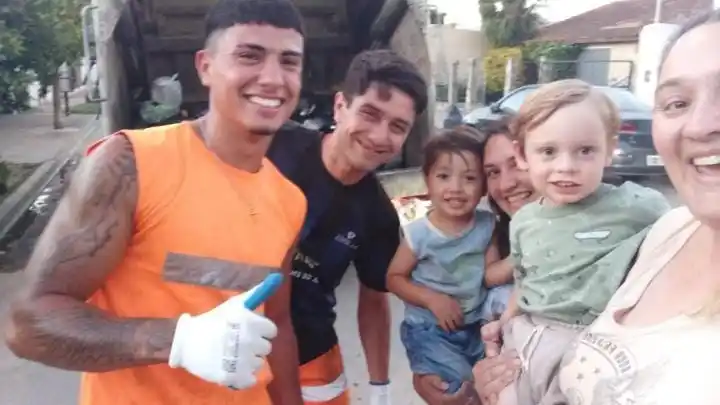 Felipe, su mamá Agustina y sus amigos los recolectores