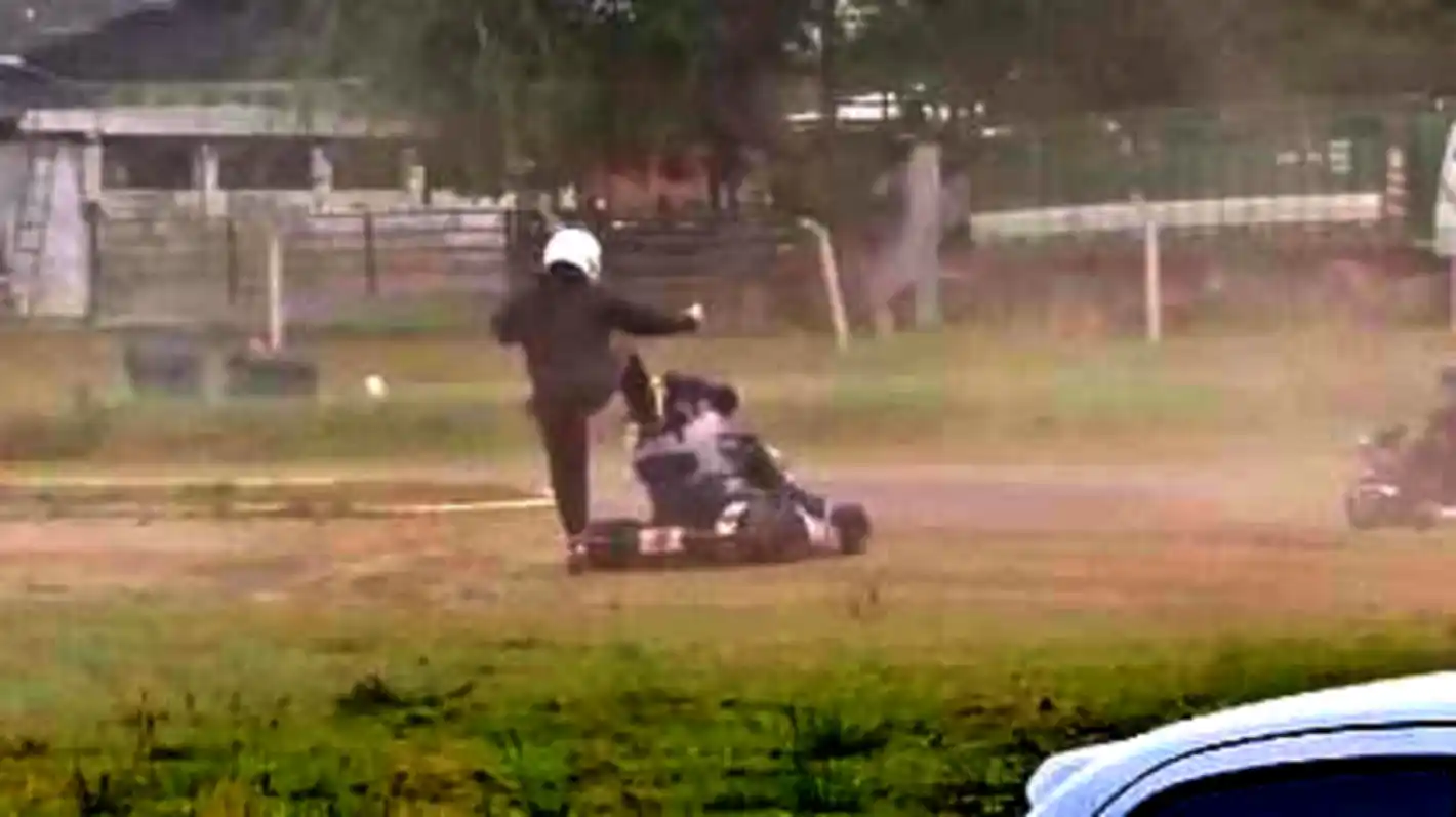 En Mar Chiquita, un piloto de karting le pegó a otro y lo desmayó