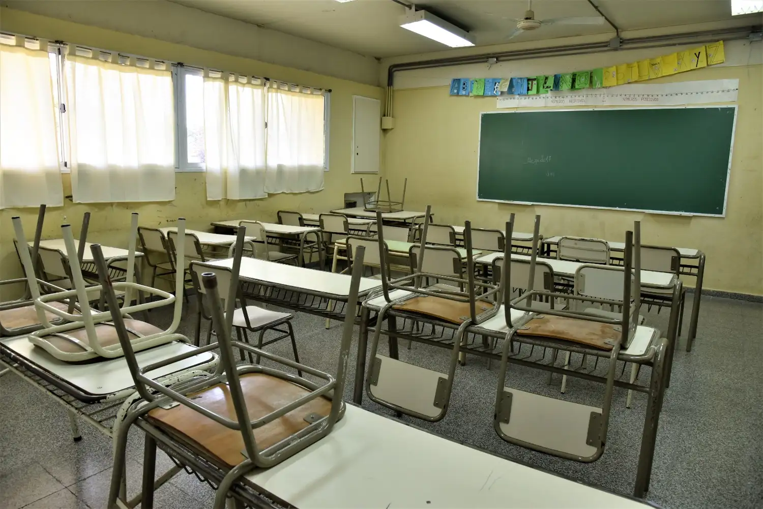 El paro nacional docente se siente en las escuelas públicas de Córdoba