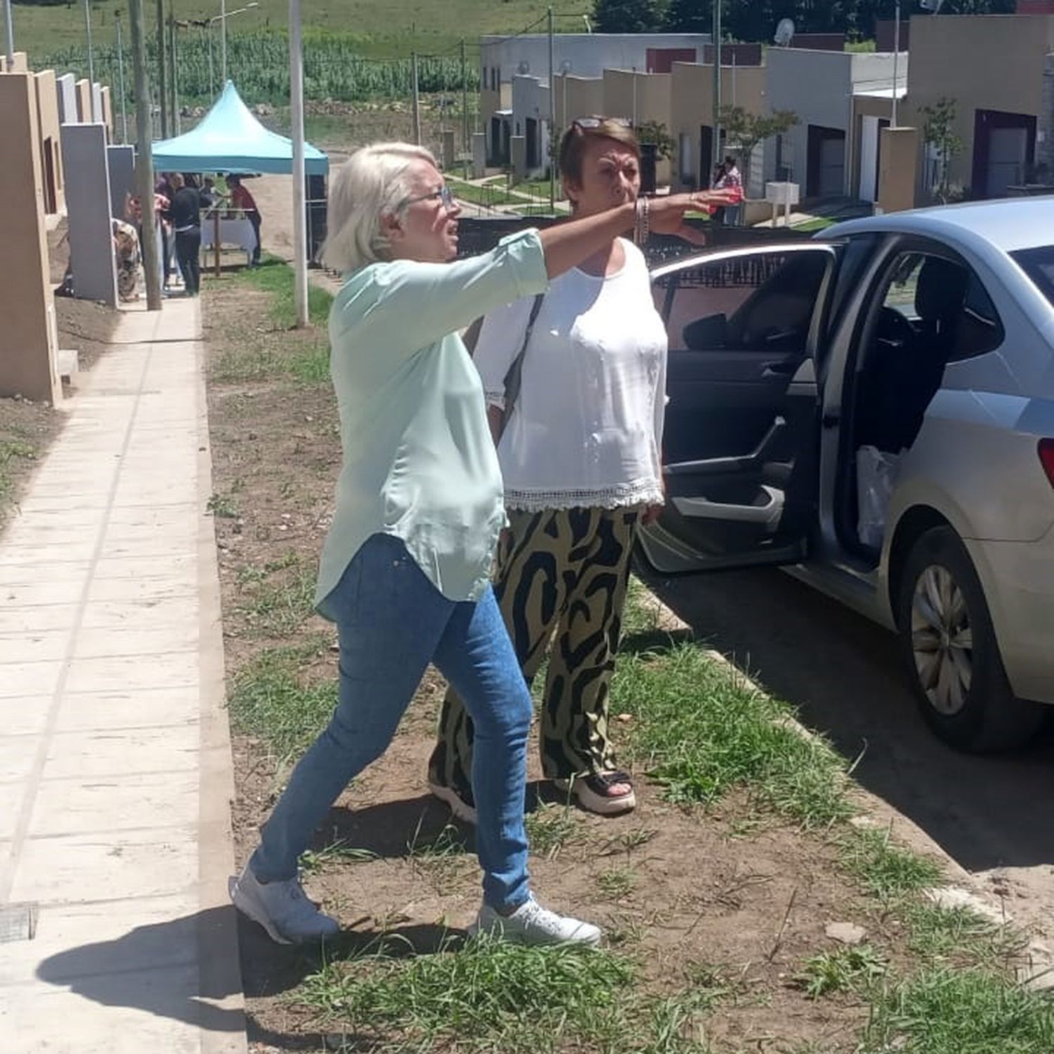 Mirta Piqueras se refirió al trabajo de "De Corazón Tandilense" y a la situación habitacional en la ciudad