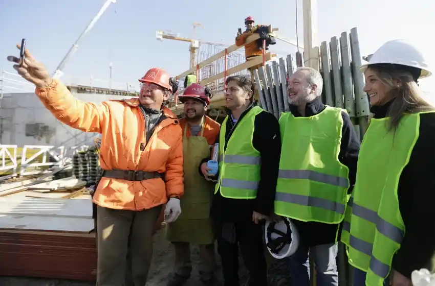 Kicillof recorrió los avances de la megaobra del Sistema Riachuelo