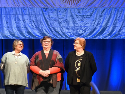 Homenajearán en el Centro de Convenciones a 65 maestras de la ciudad en su día