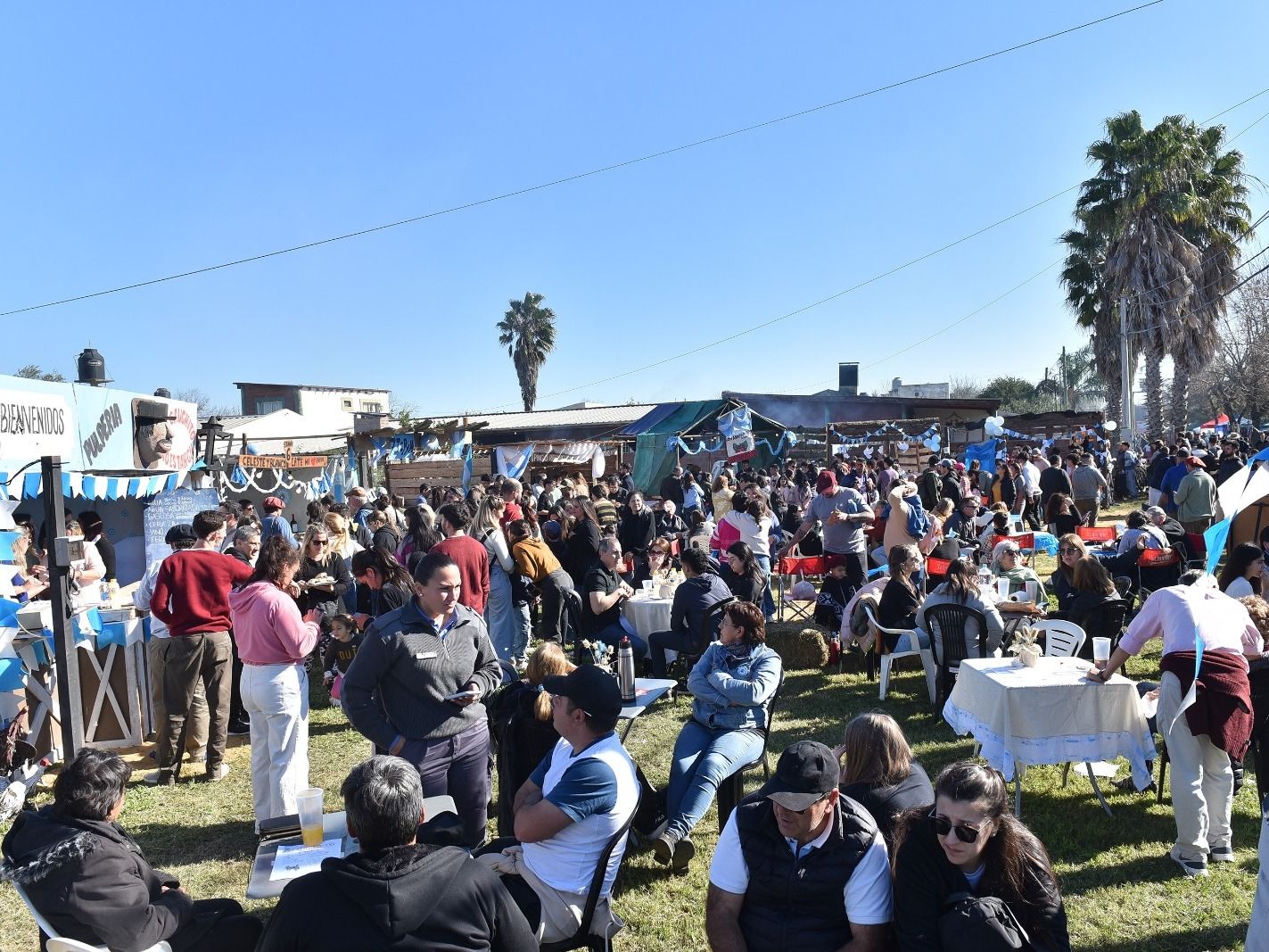 Con una gran fiesta popular, Pueblo Belgrano celebra el Día de la Bandera