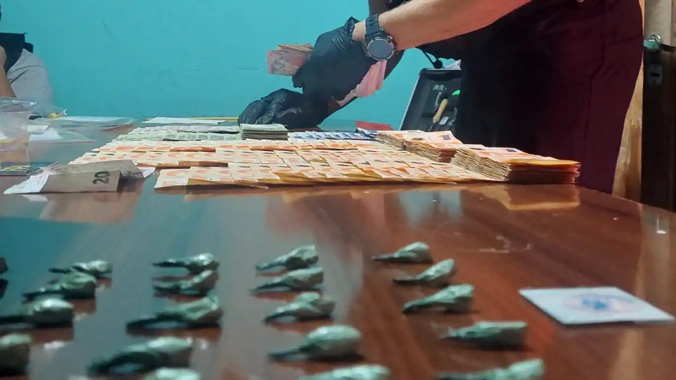 Se secuestró cocaína, dinero en efectivo y otros elementos