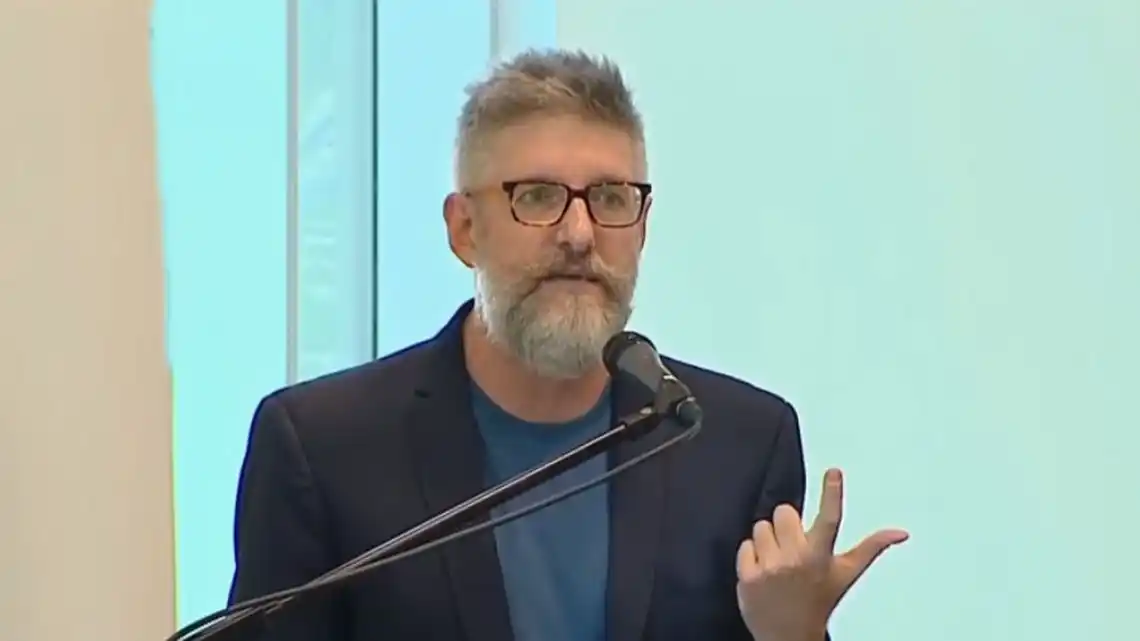 "No puede obligarlas a que mueran": el cruce de Novaresio con una diputada