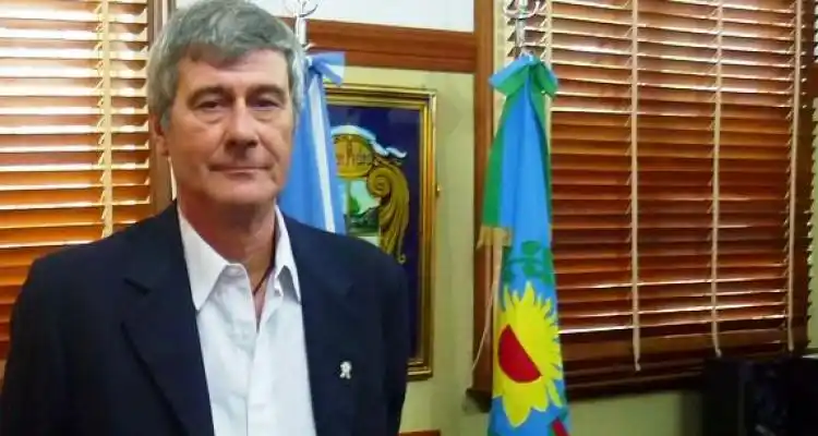 Días: “Arreglarlo del todo significa hacer el pavimento de nuevo”