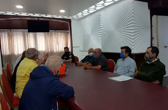 La Jefatura Departamental se comprometió a reforzar la seguridad en Sierra de los Padres