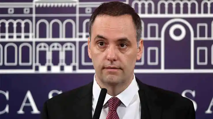Manuel Adornis tendrá status de ministro