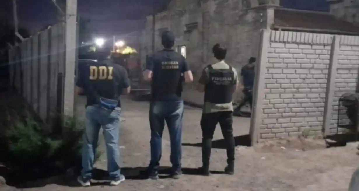 El operativo policial se llevó a cabo en una vivienda del barrio La Tablada