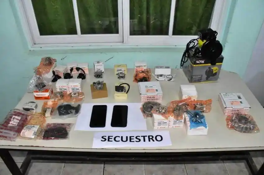 En dos allanamientos logran detener a ladrones de comercio