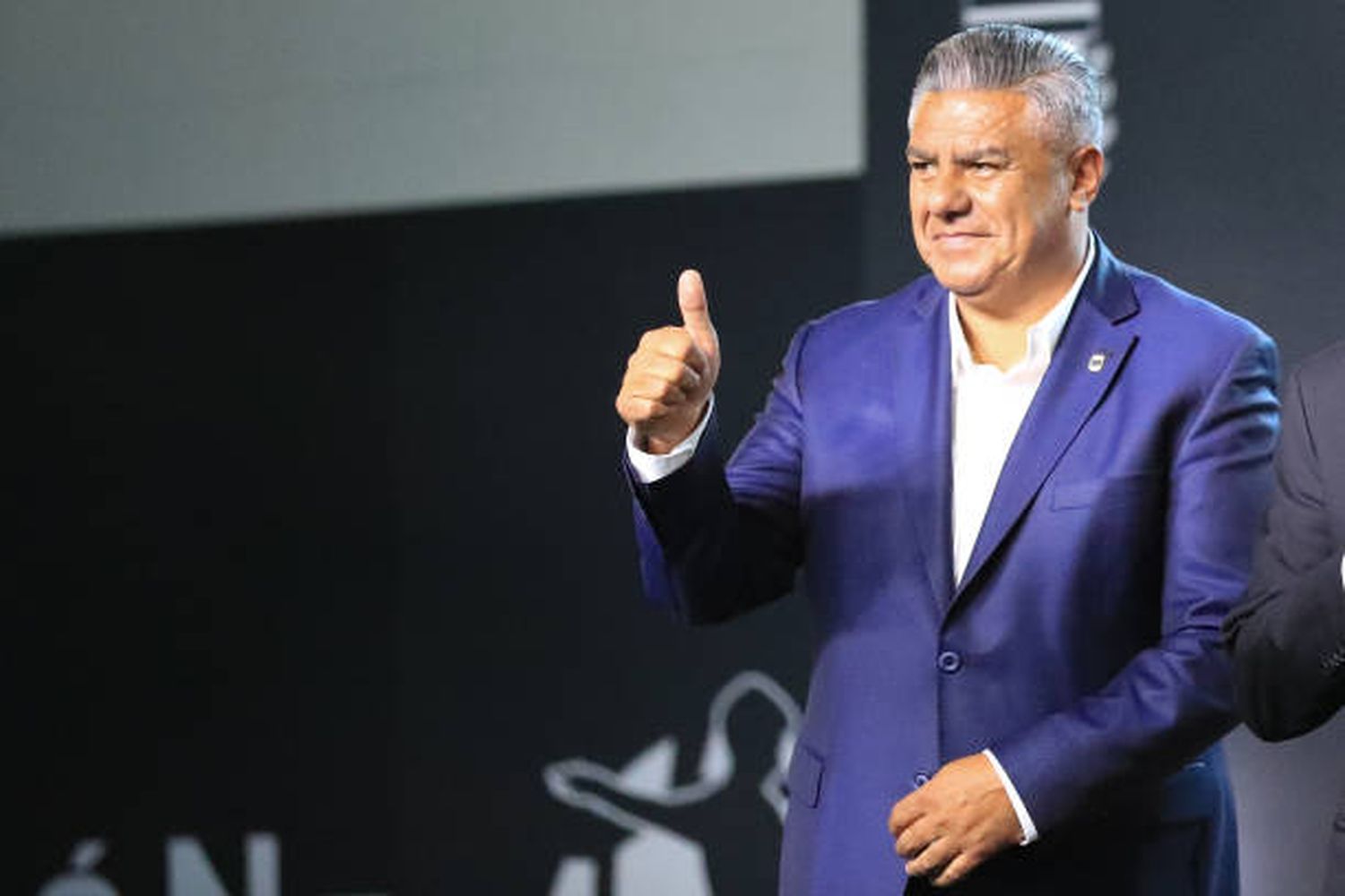 Avanza proyecto para suspender los descensos