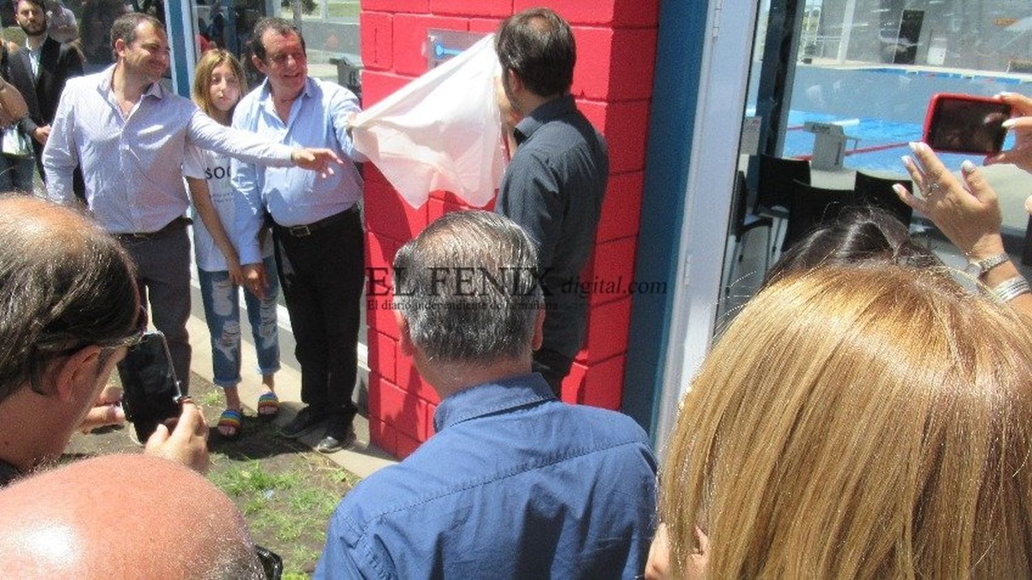 Jefe de gabinete de Kicillof en Benito Juárez y Tapalqué, con una inauguración y recorrida por obras