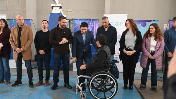Acceso inclusivo al transporte en Escobar: Mil vecinos recibieron pases multimodales
