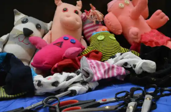 Más de 8000 personas fabricaron juguetes para donar