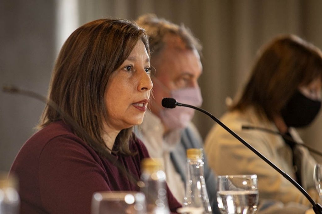 Restringen circulación y suspenden clases presenciales en Bariloche y Dina Huapi
