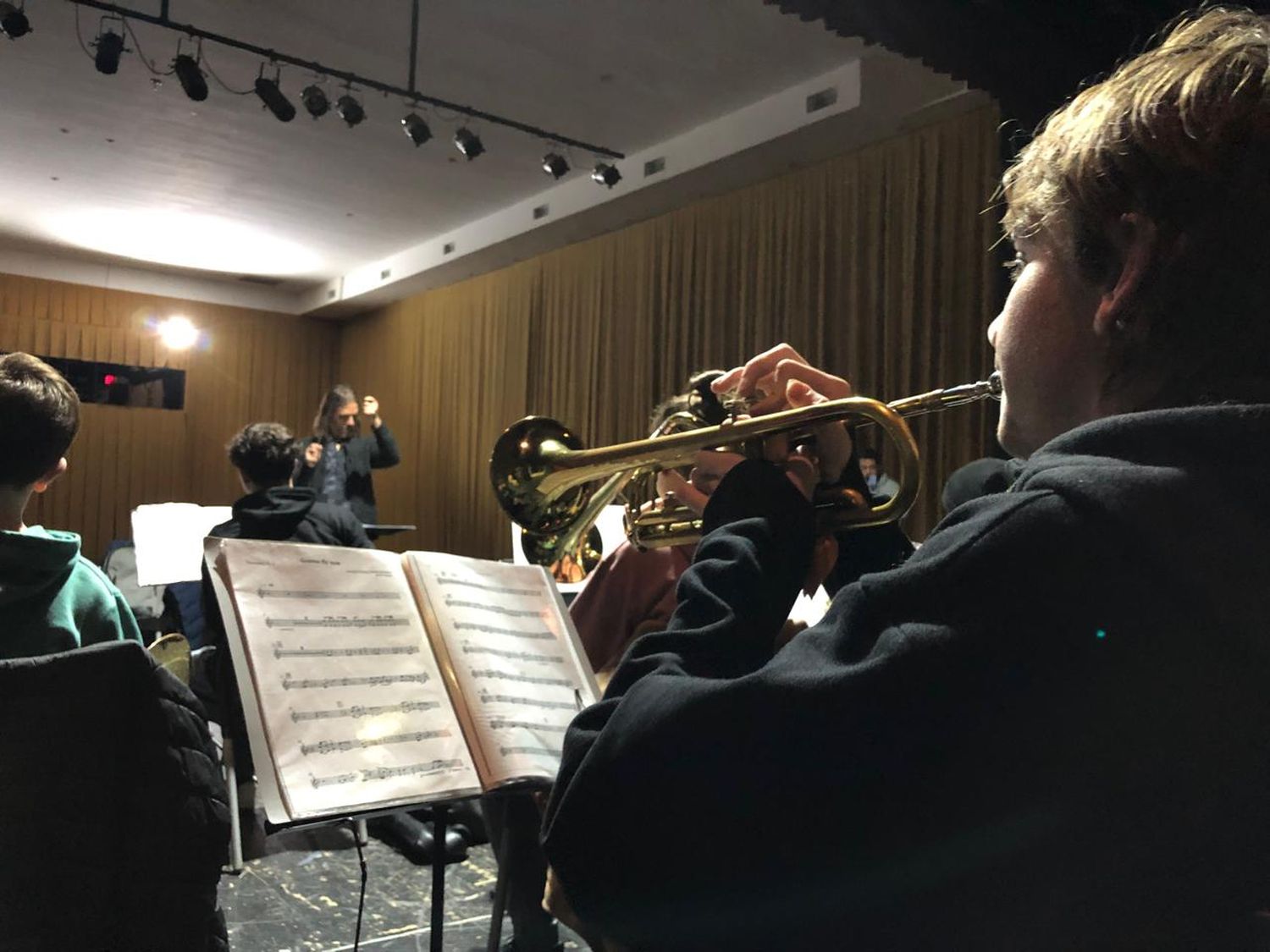 Crecer en la música: la Banda Juvenil Municipal celebra 10 años y suma chicos de barrios de Tandil