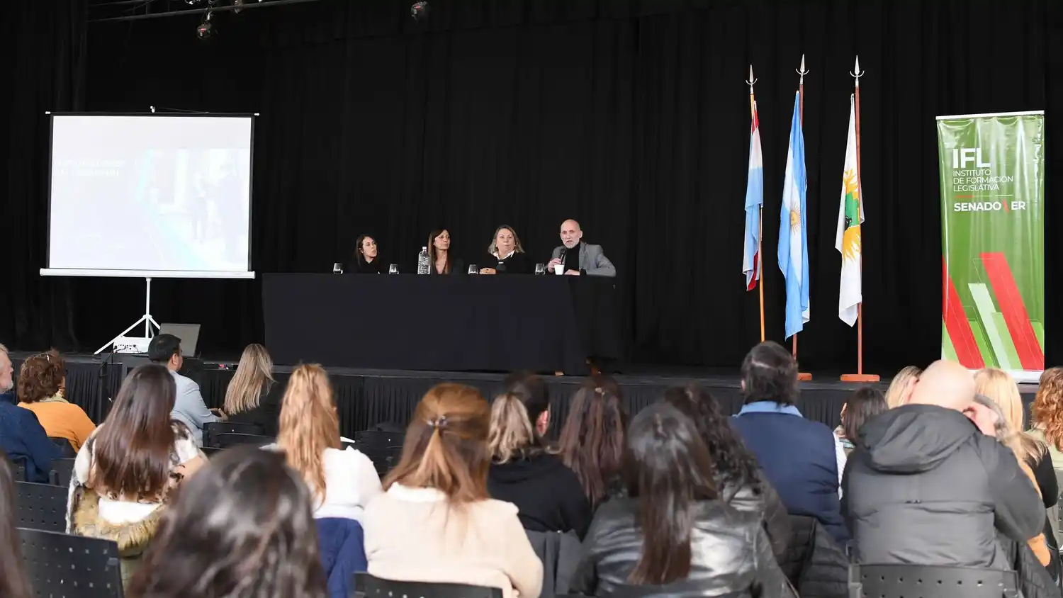 Capacitación en ceremonial: el gobierno provincial refuerza la formación en cultura