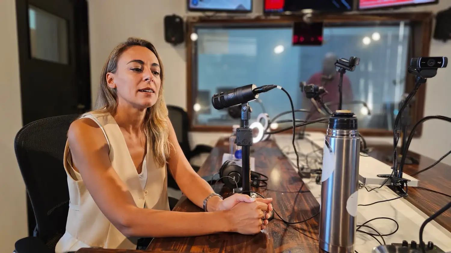 Lorena Arrozogaray: “No hubo una obra que no se hizo y se pagó”