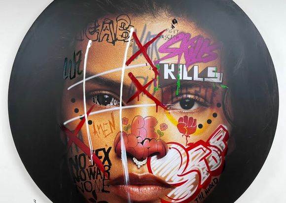 Félix Murillo despliega su creatividad y conquista fronteras con su arte